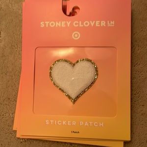 Stoney clover x Target white heart patch